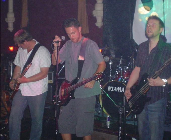 Thrive @ King Arthur's Court (5th August 2004)