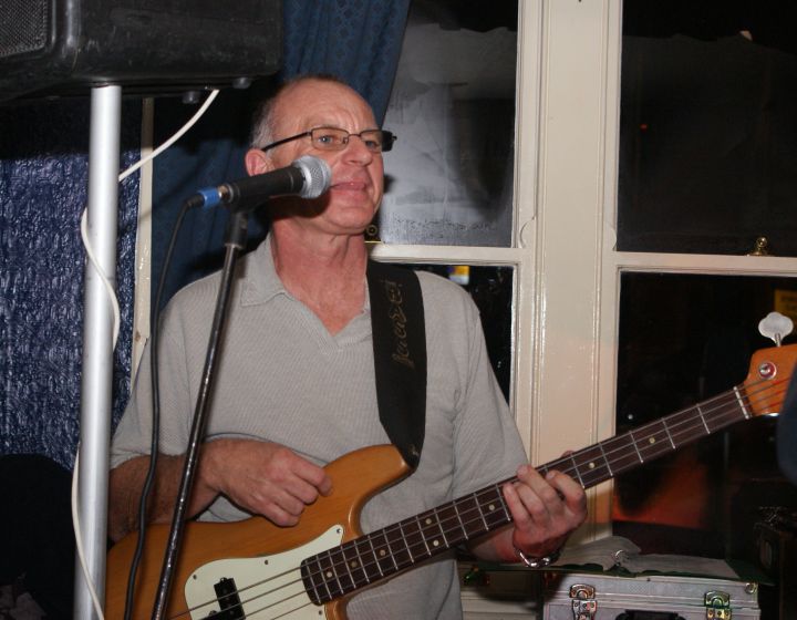 The Juju Men at the Lord Nelson (27th November 2011 - Photo by Ken Knight)