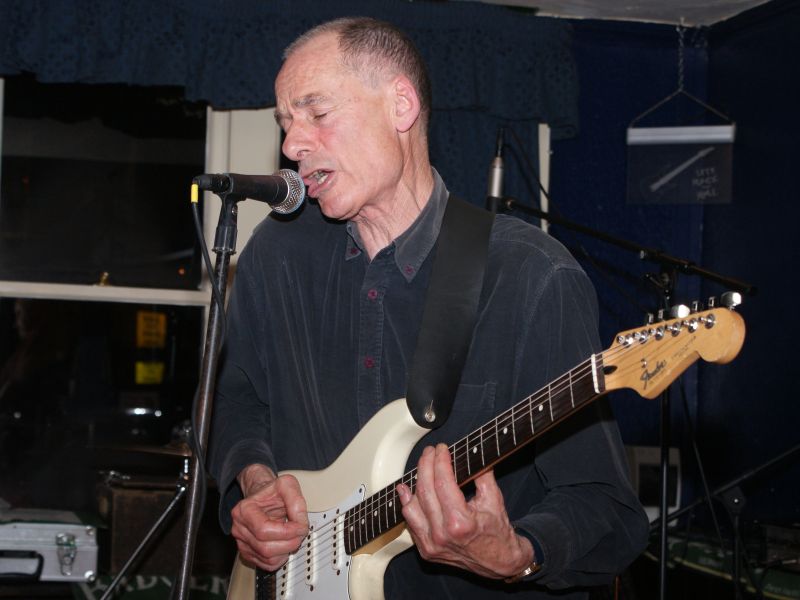 The Juju Men at the Lord Nelson (27th November 2011 - Photo by Ken Knight)